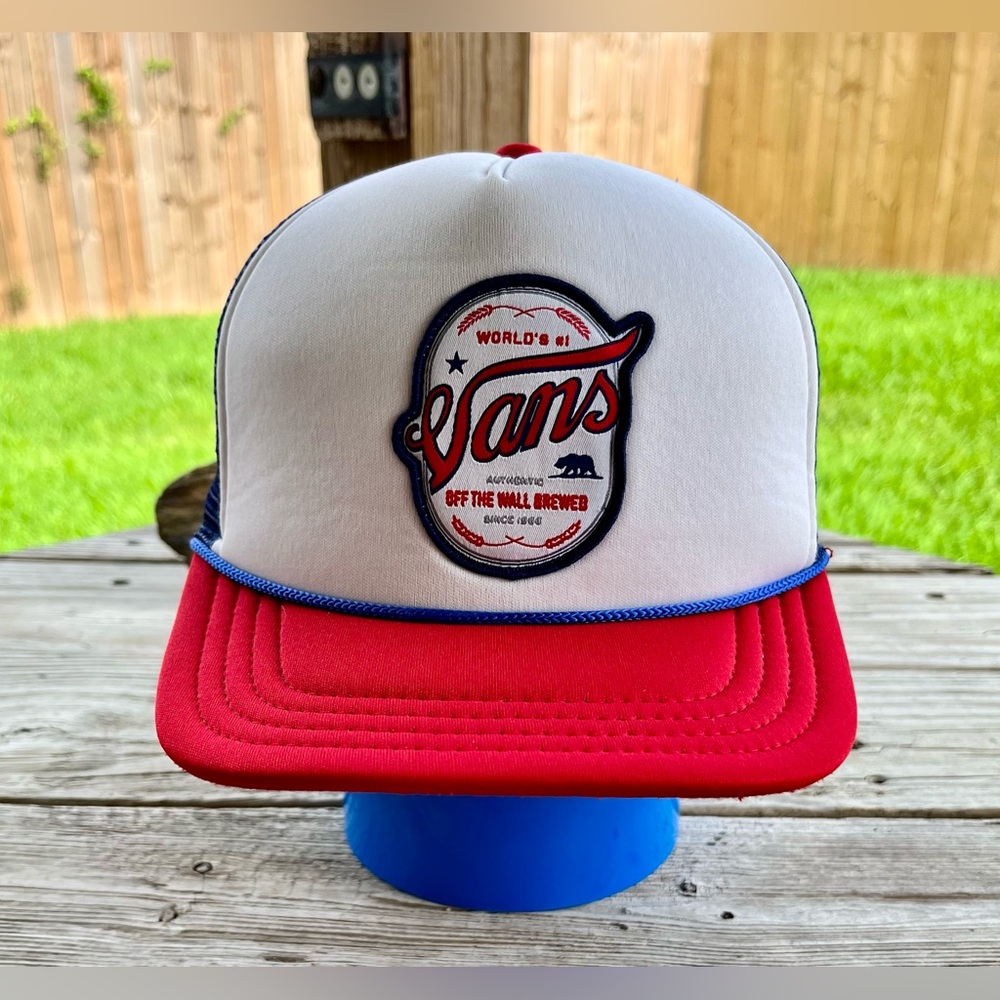 Vans Off‎ The Wall Brewed Red White Blue Trucker Rope Cap SnapBack Hat